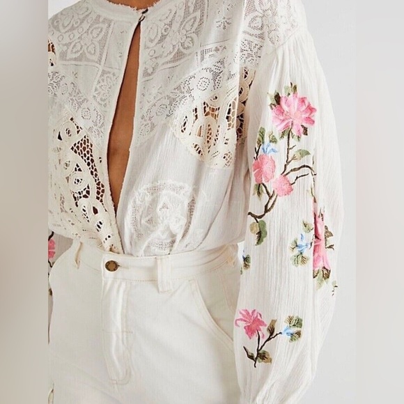 Free People Making Harmony XS & Sm Off White Embroidered Floral Boho Bodysuit - Picture 8 of 8